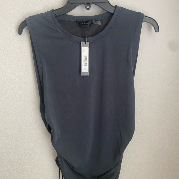 Alice + Olivia Chrissy Ruched Tank - Picture 3 of 8